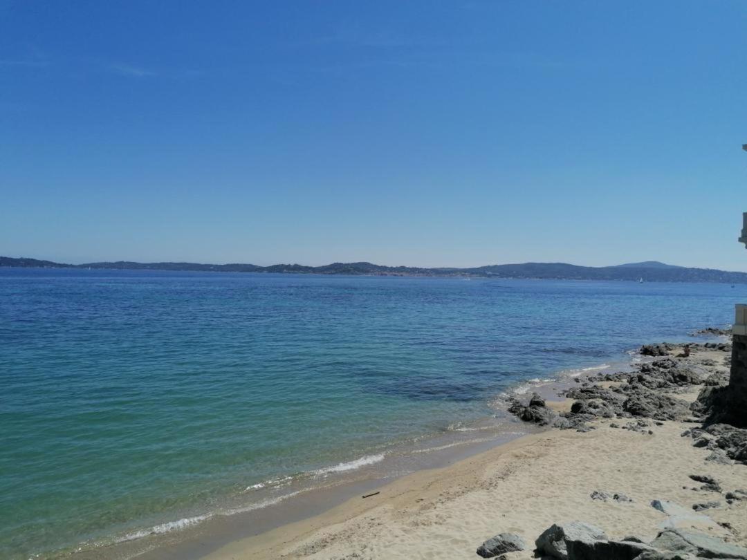 Sainte Maxime Grand Studio Climatise Proche Du Bord De Mer 생트막시메 외부 사진